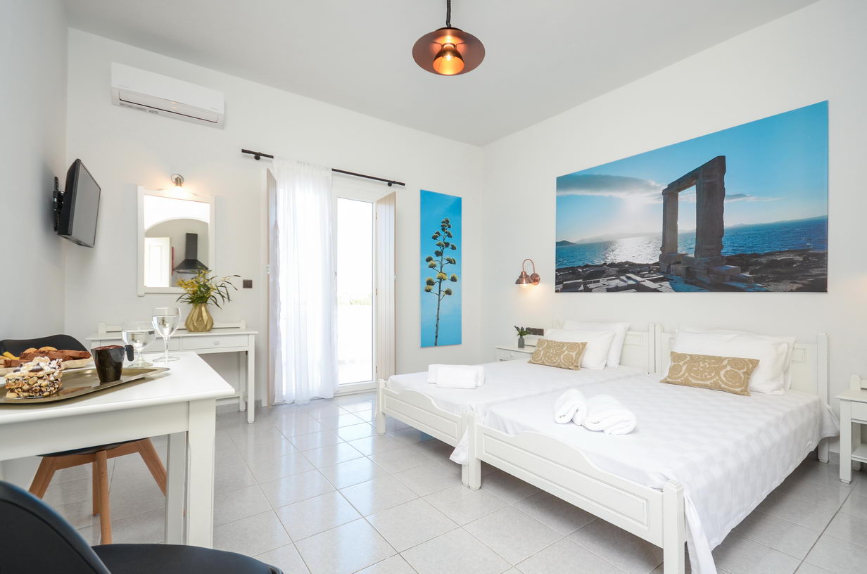 Rooms & Suites – Ktima Lino Studios & Suites in Naxos